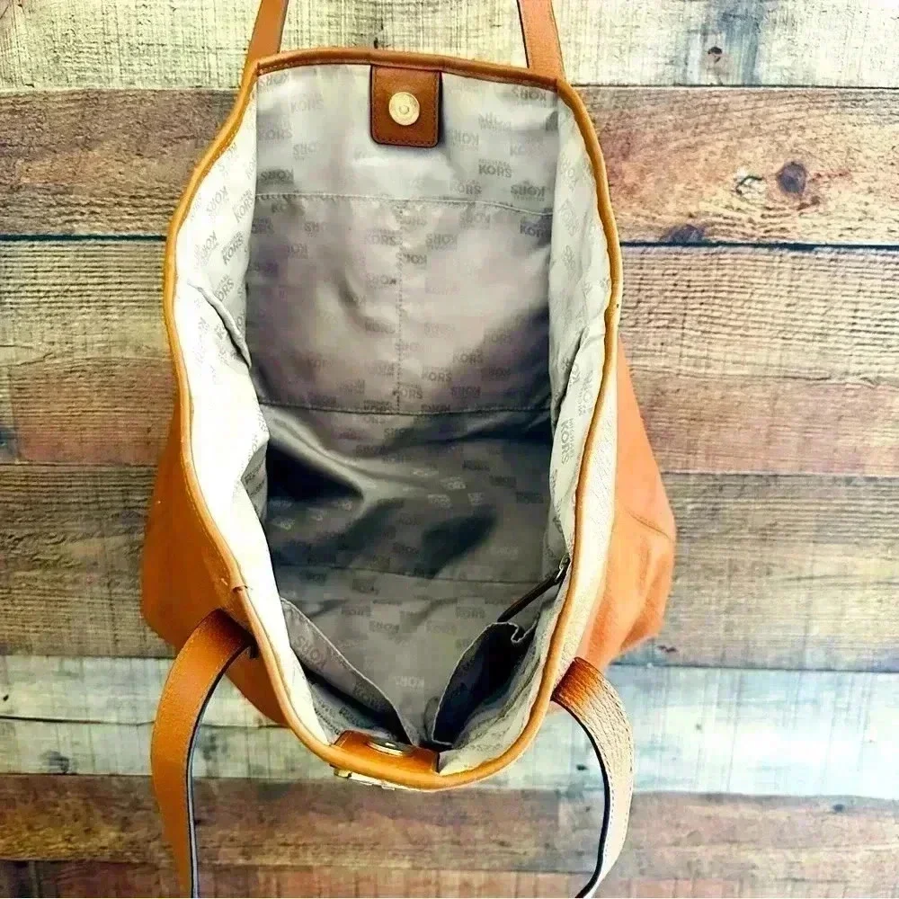 Micheal Kors Large Leather Tote